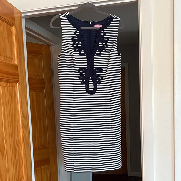 Lilly Pulitzer Navy and White Striped Mini Dress - Picture 1 of 4